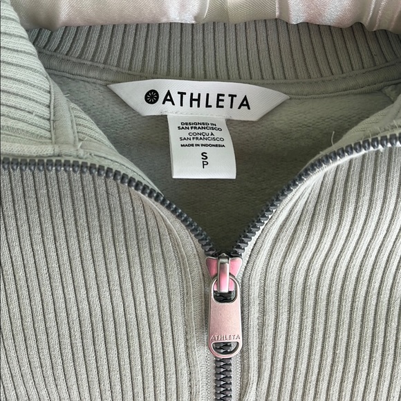 Athleta women’s half zip sweatshirt.  Pale green - Picture 2 of 5